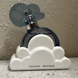 Ariana Grande Cloud Perfume - New / Never used - without box - 1 OZ